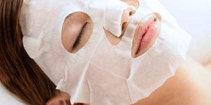 Sauerstoff Therapie mit der Gesichtsmaske von Utsukusy Cosmetics