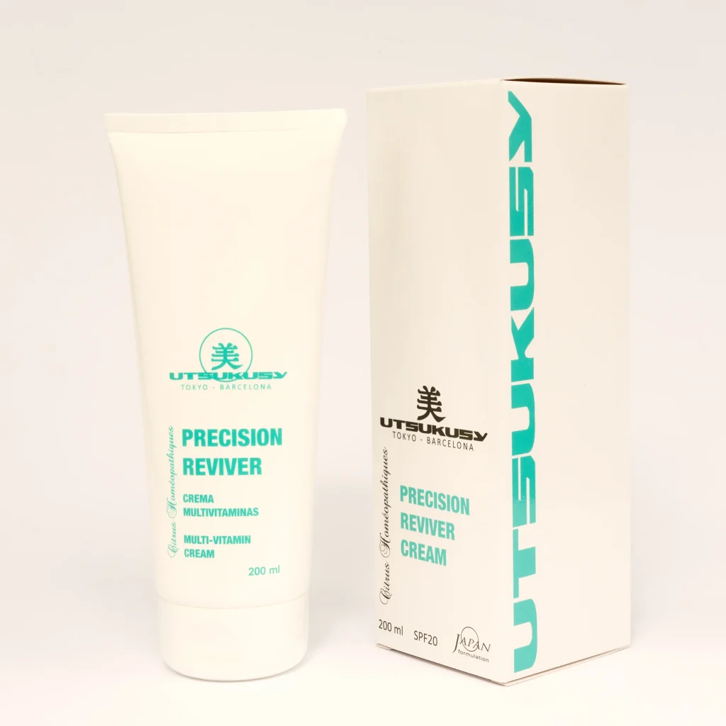 Precision Reviver Creme mit Vitamin C von Utsukusy